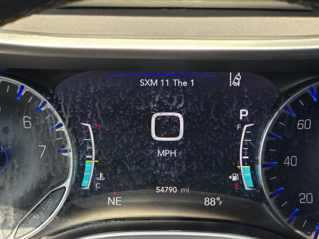 Used 2025 Chrysler Pacifica Select FWD image 32