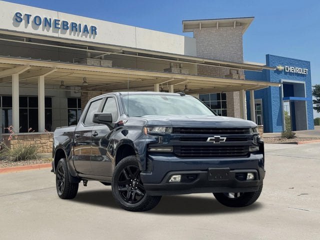 Used 2021 Chevrolet Silverado 1500 RST AWD/4WD image 2