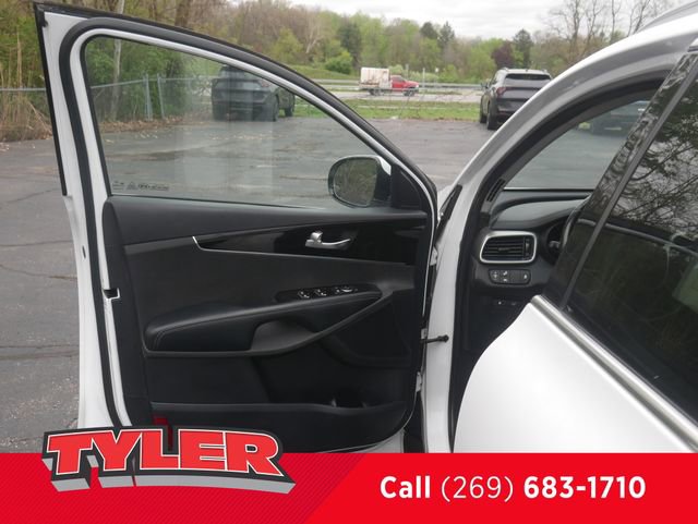 Used 2020 Kia Sorento EX AWD/4WD image 18