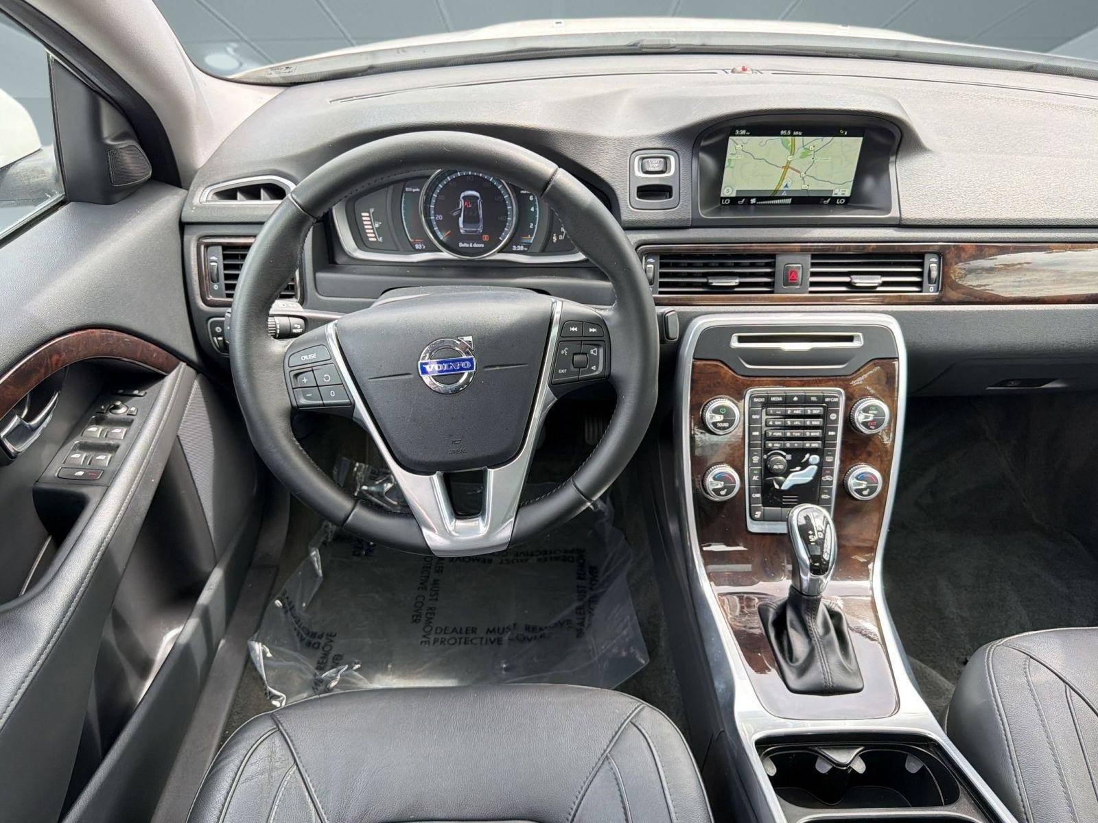 Used 2016 Volvo S80 T5 w/ Convenience Package FWD image 28
