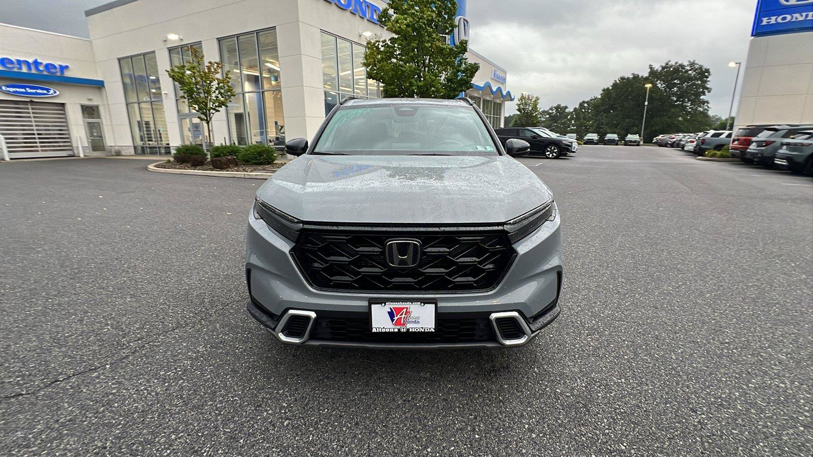 Used 2024 Honda CR-V Sport Touring image 9