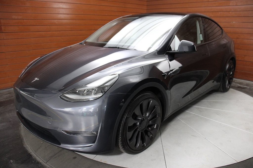 Used 2024 Tesla Model Y Performance AWD/4WD image 3