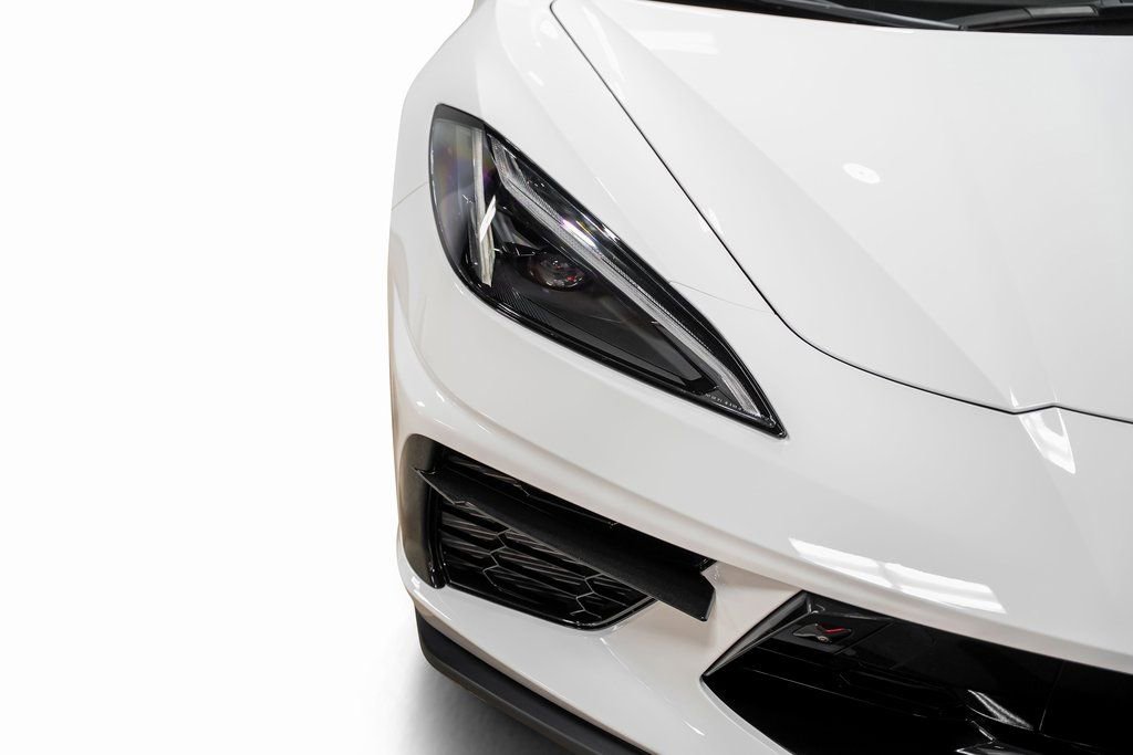 Used 2024 Chevrolet Corvette Stingray Premium Conv w/ 3LT image 4