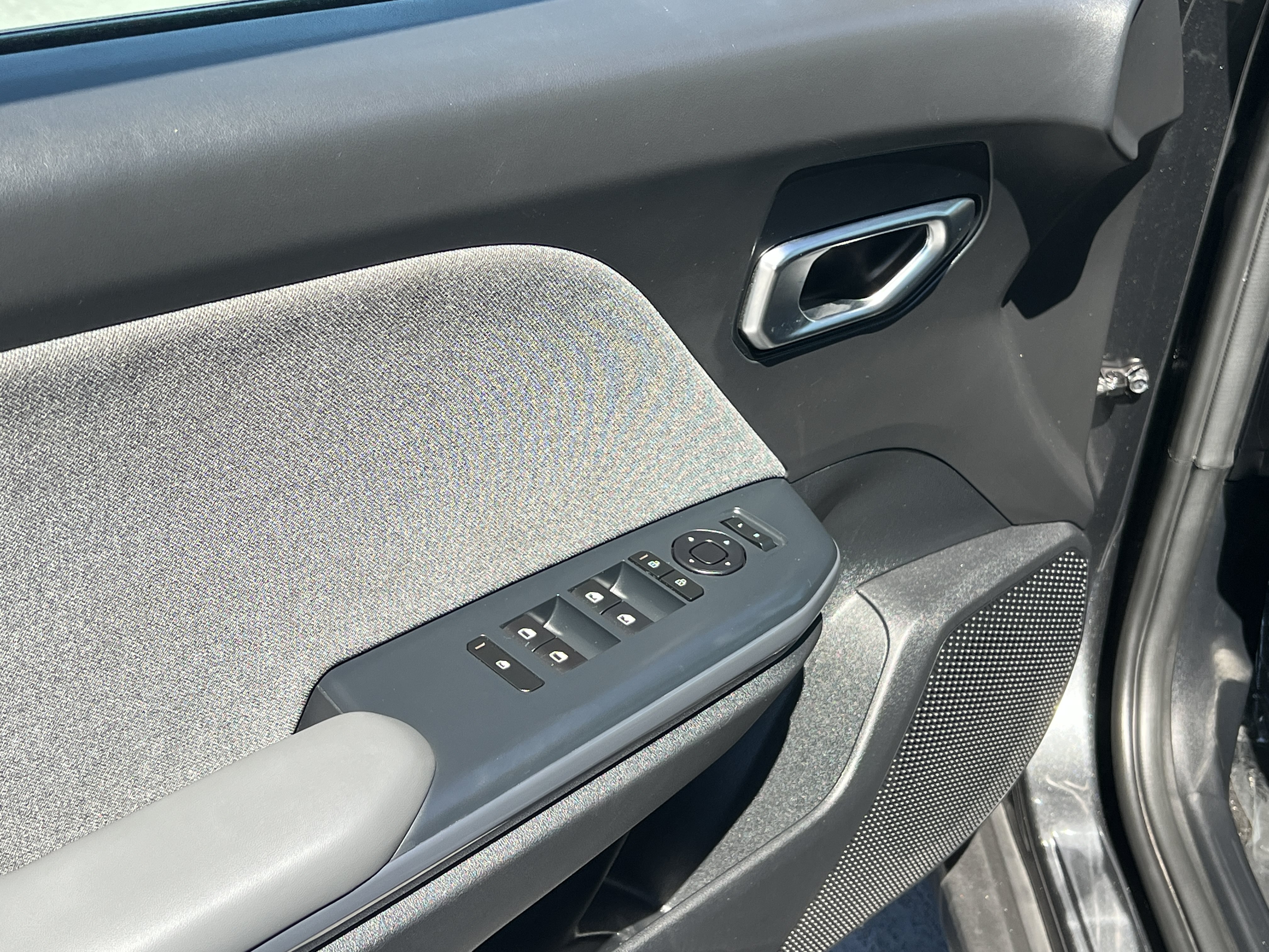 Certified 2025 Kia K4 EX FWD image 23