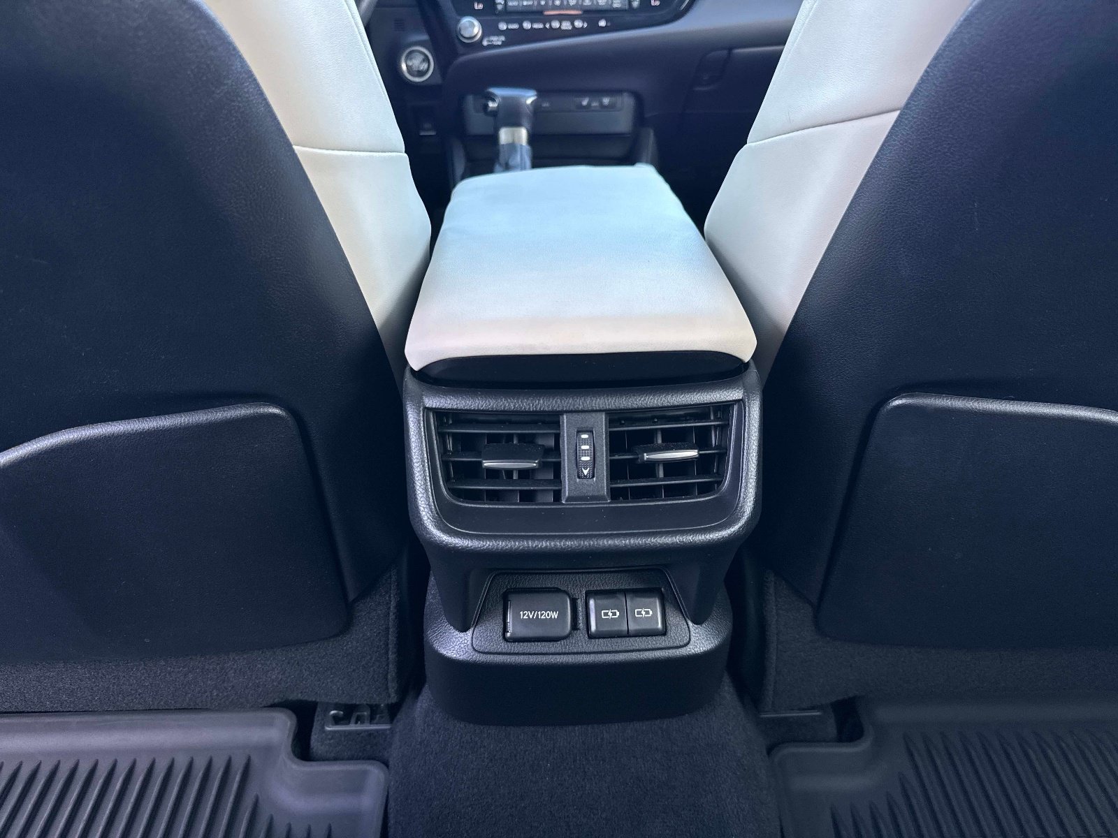 Used 2024 Lexus ES 350 w/ Premium Package FWD image 15