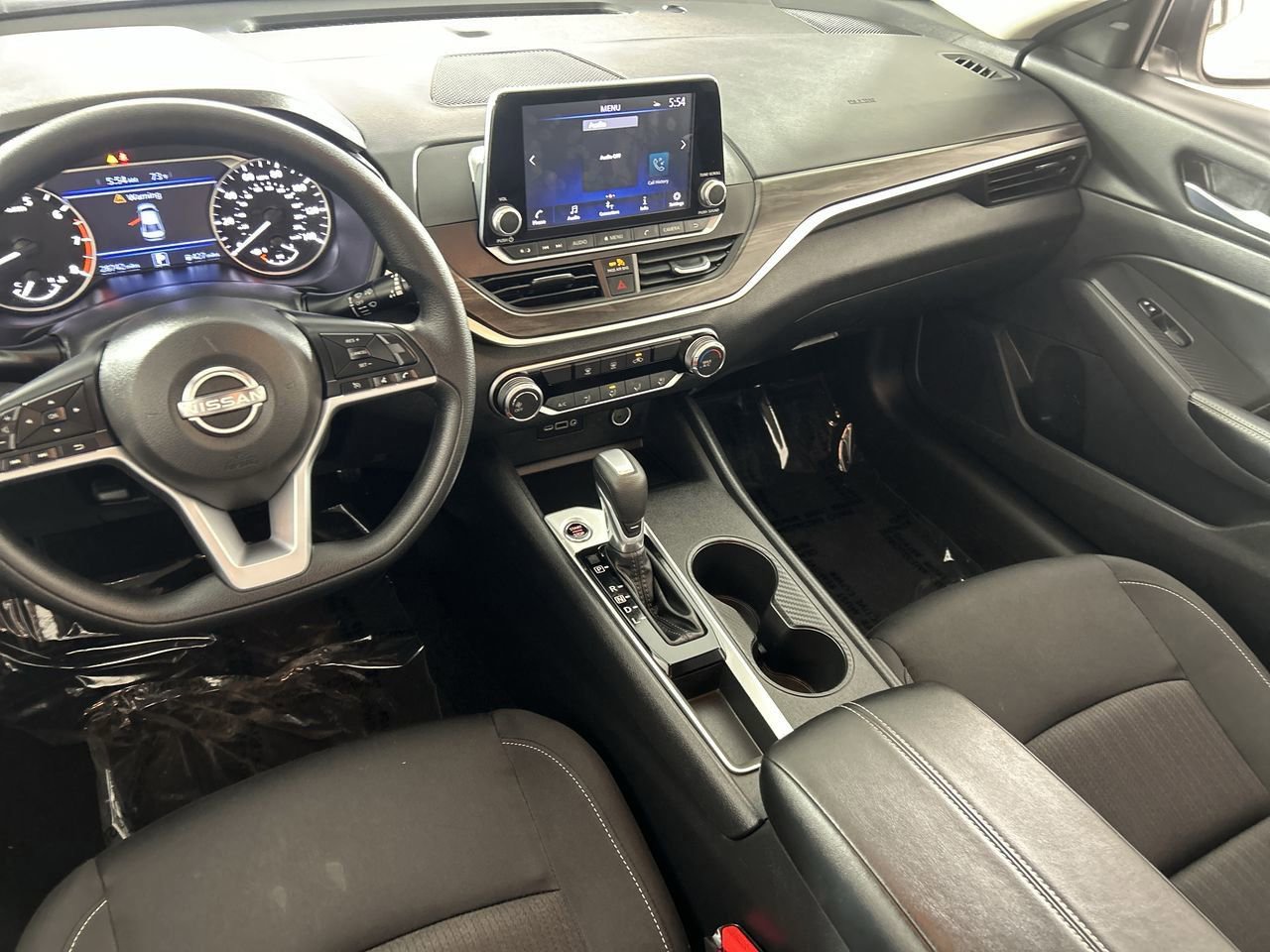 Used 2025 Nissan Altima 2.5 SV FWD image 23