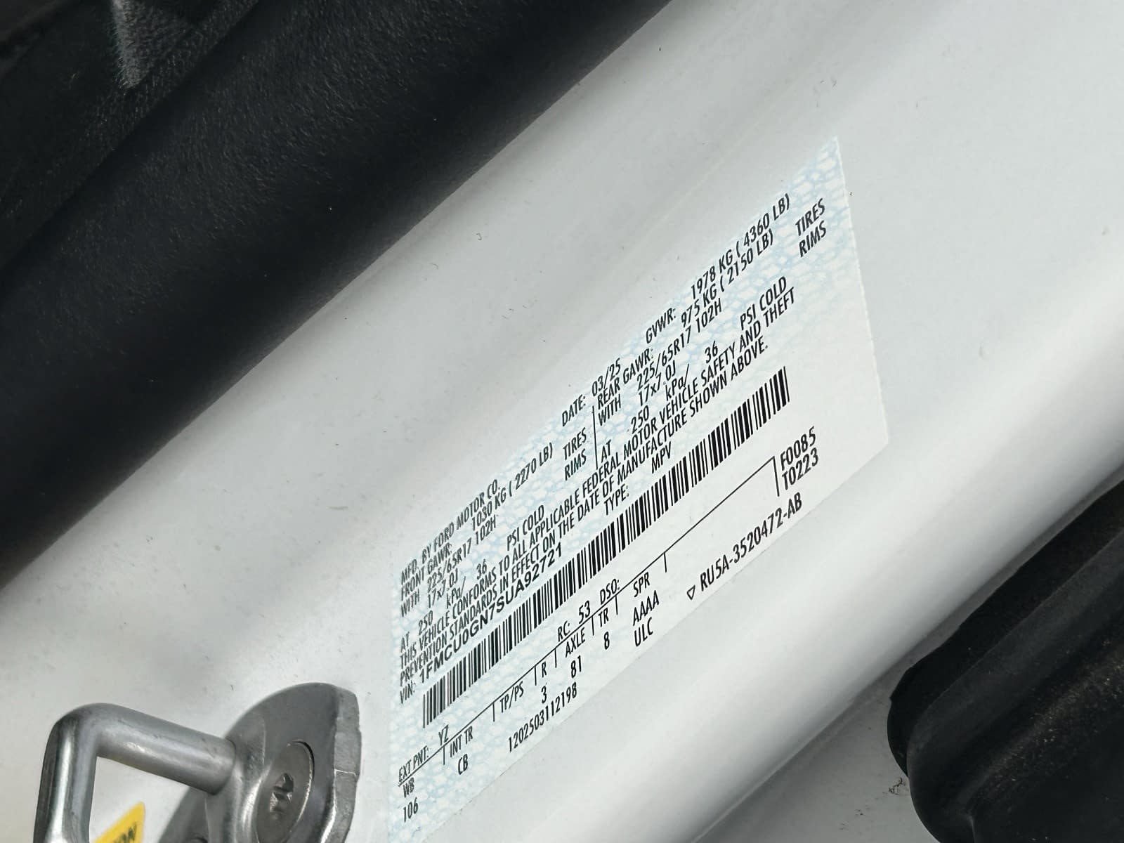 Used 2025 Ford Escape Active FWD image 32