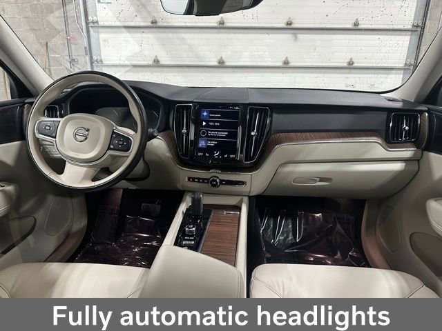 Used 2021 Volvo XC60 T8 Inscription Expression w/ Advanced Package image 18