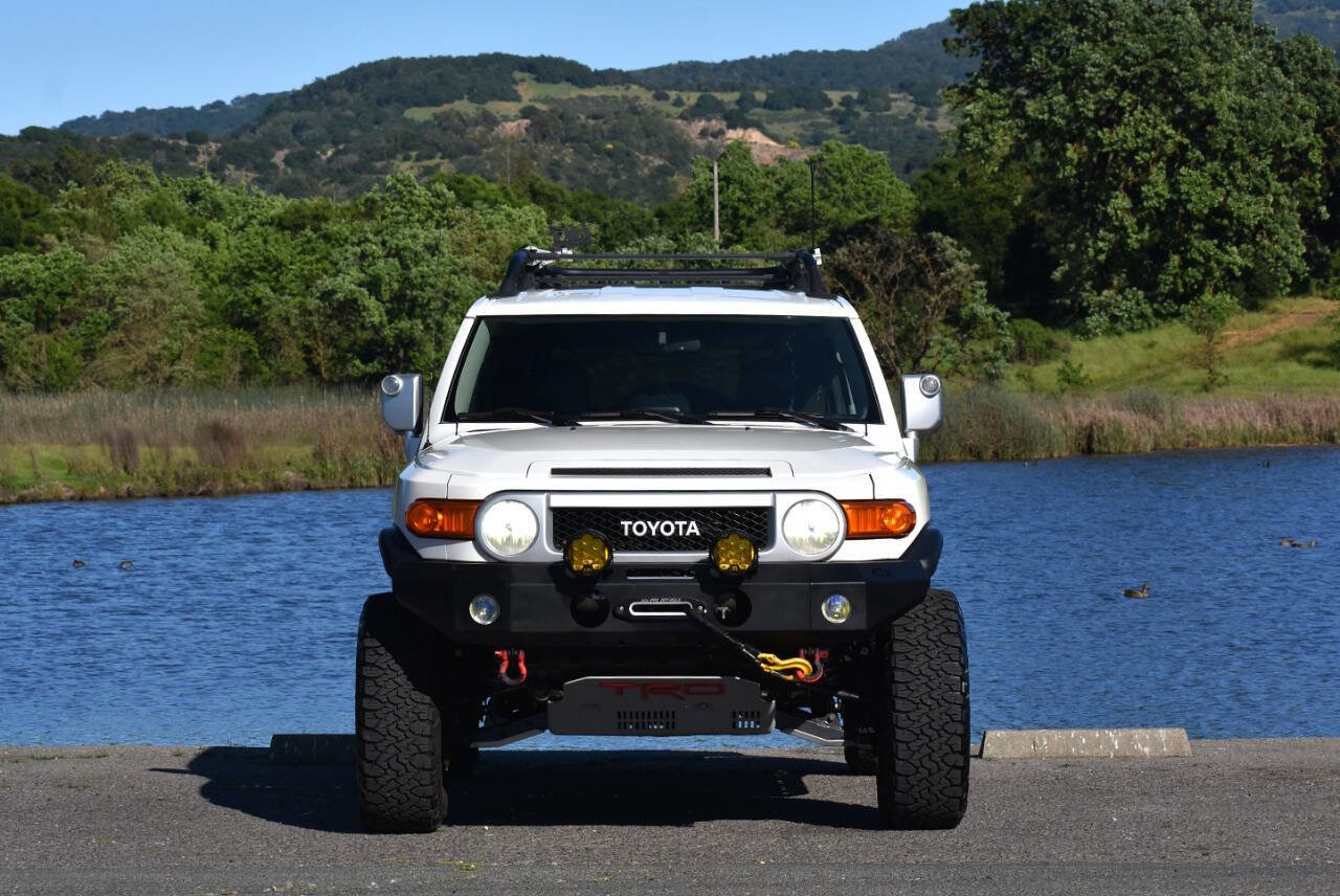 Used 2010 Toyota FJ Cruiser 4WD image 5