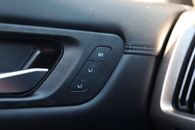 Certified 2025 Nissan Pathfinder Platinum FWD image 21