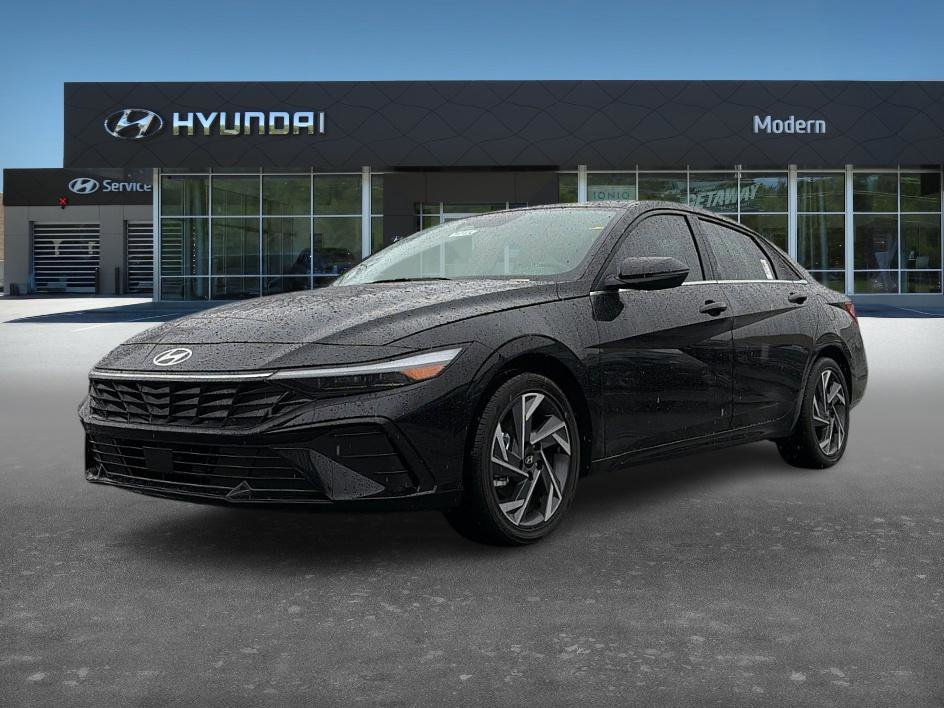 New 2026 Hyundai Elantra Limited image 1