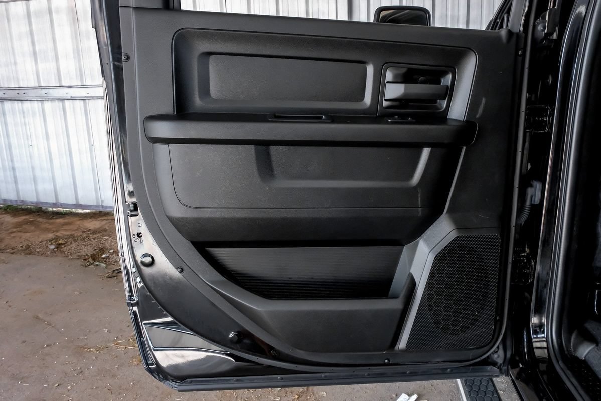 Used 2024 RAM 2500 Tradesman w/ Chrome Appearance Group AWD/4WD image 46