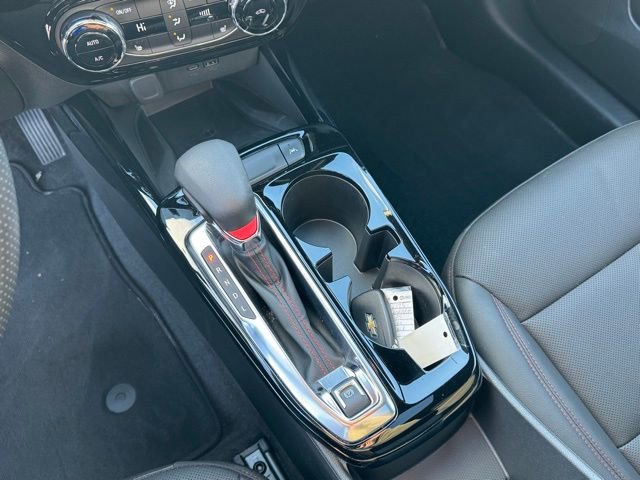 Used 2025 Chevrolet Trax RS w/ Sunroof Package image 26