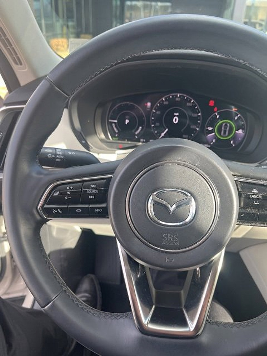 Used 2024 MAZDA CX-90 Plug-In Hybrid w/ Premium Plus image 15