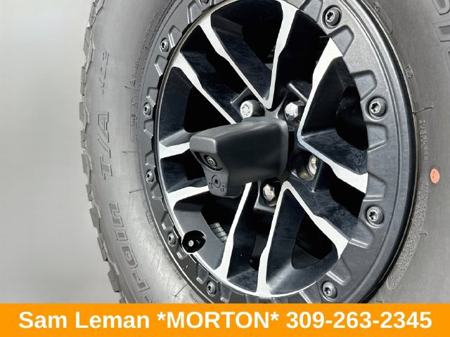 Used 2024 Jeep Wrangler Unlimited Rubicon w/ XTREMEE 35" Tire Package AWD/4WD image 36