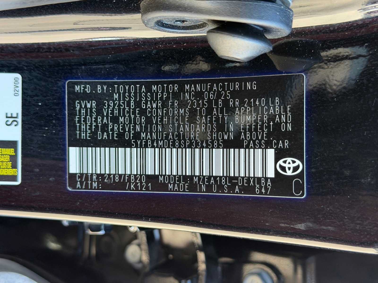Used 2025 Toyota Corolla LE FWD image 35