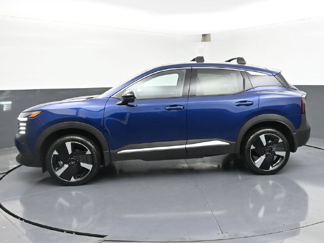 New 2026 Nissan Kicks SR FWD image 4