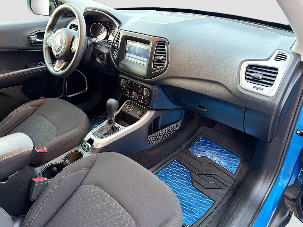 Used 2019 Jeep Compass Sport image 16
