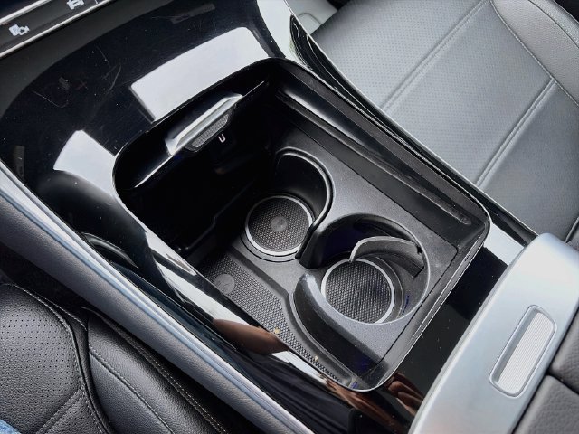 Certified 2025 Mercedes-Benz GLC 300 4MATIC image 17