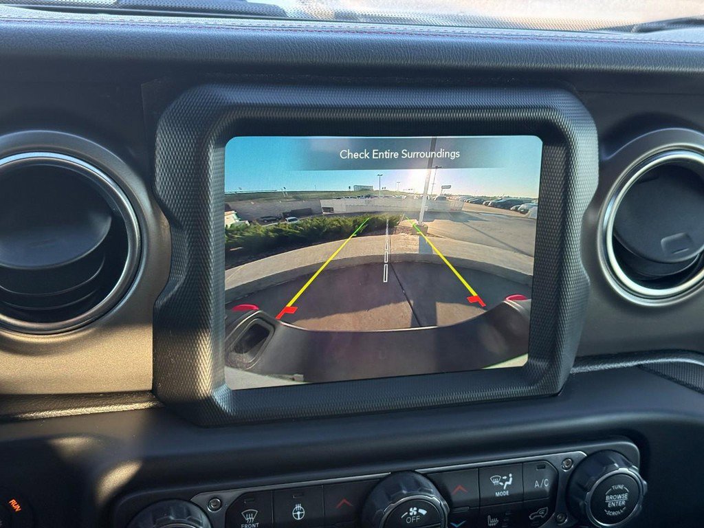 Used 2022 Jeep Gladiator Rubicon w/ LED Lighting Group image 24