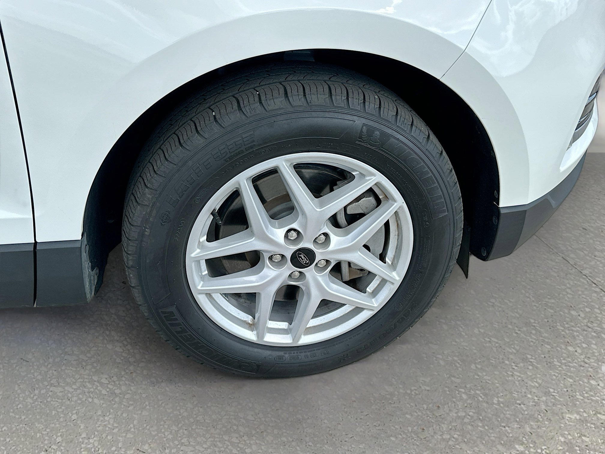 Certified 2024 Ford Edge SEL w/ Convenience Package image 29