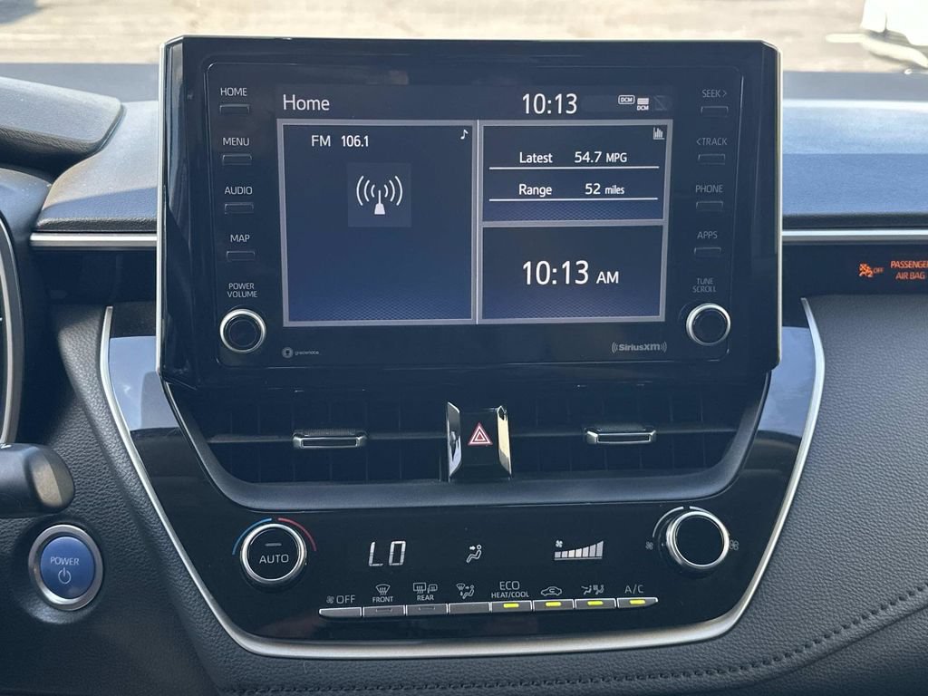 Used 2022 Toyota Corolla LE w/ Premium Interior Package FWD image 9