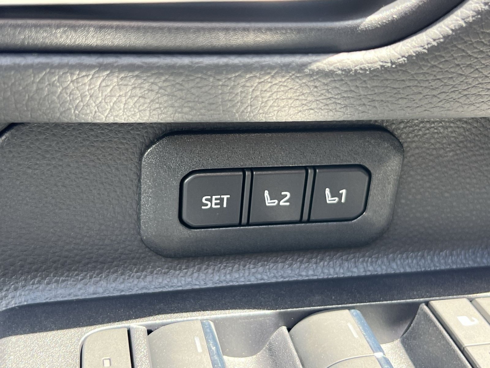 New 2027 Toyota Land Cruiser AWD/4WD image 24