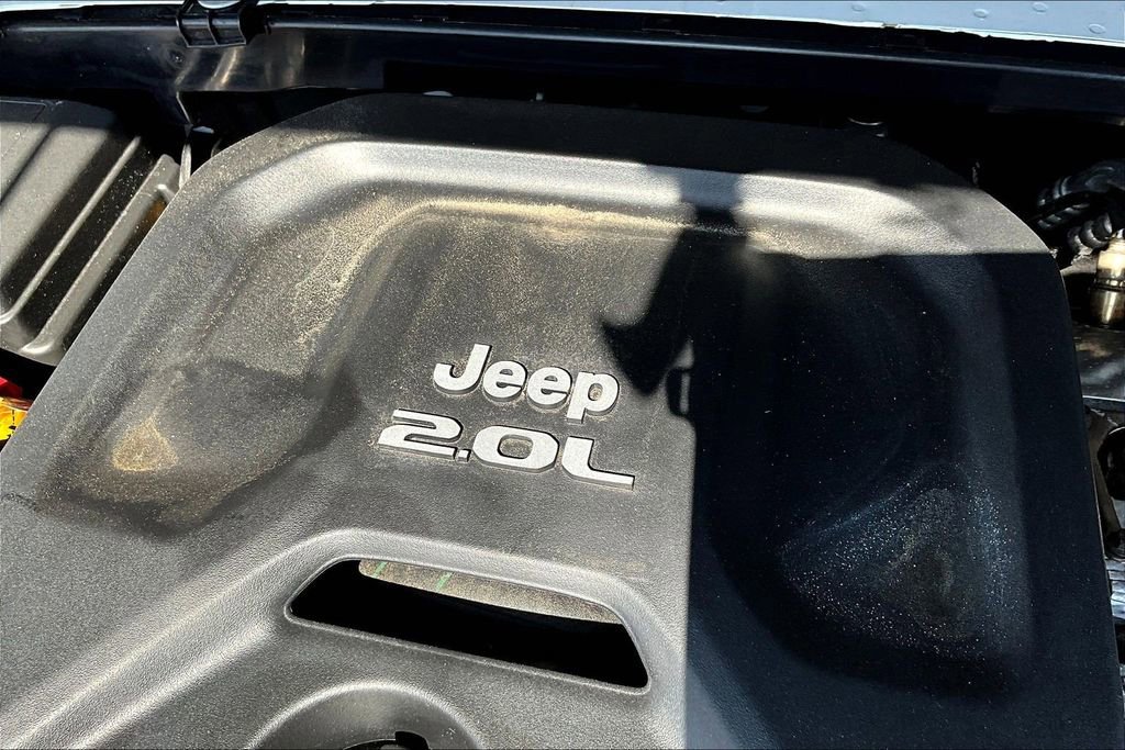 Used 2023 Jeep Wrangler Unlimited Sahara w/ Cold Weather Group image 30