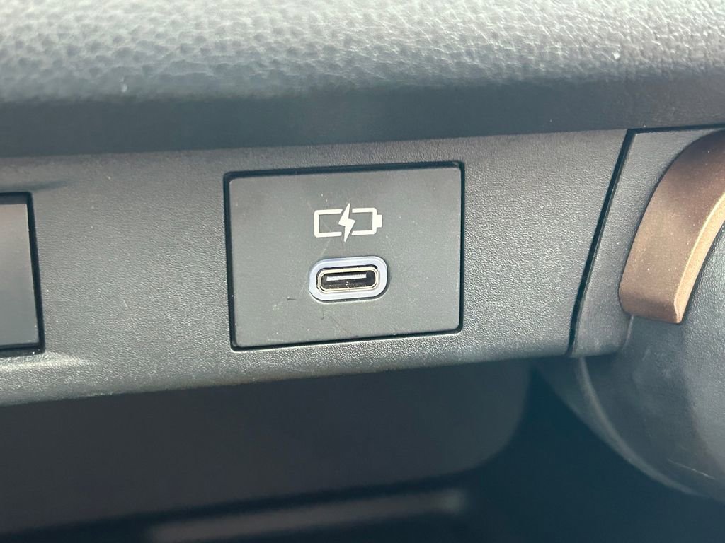 Used 2024 Toyota Grand Highlander AWD Hybrid image 34