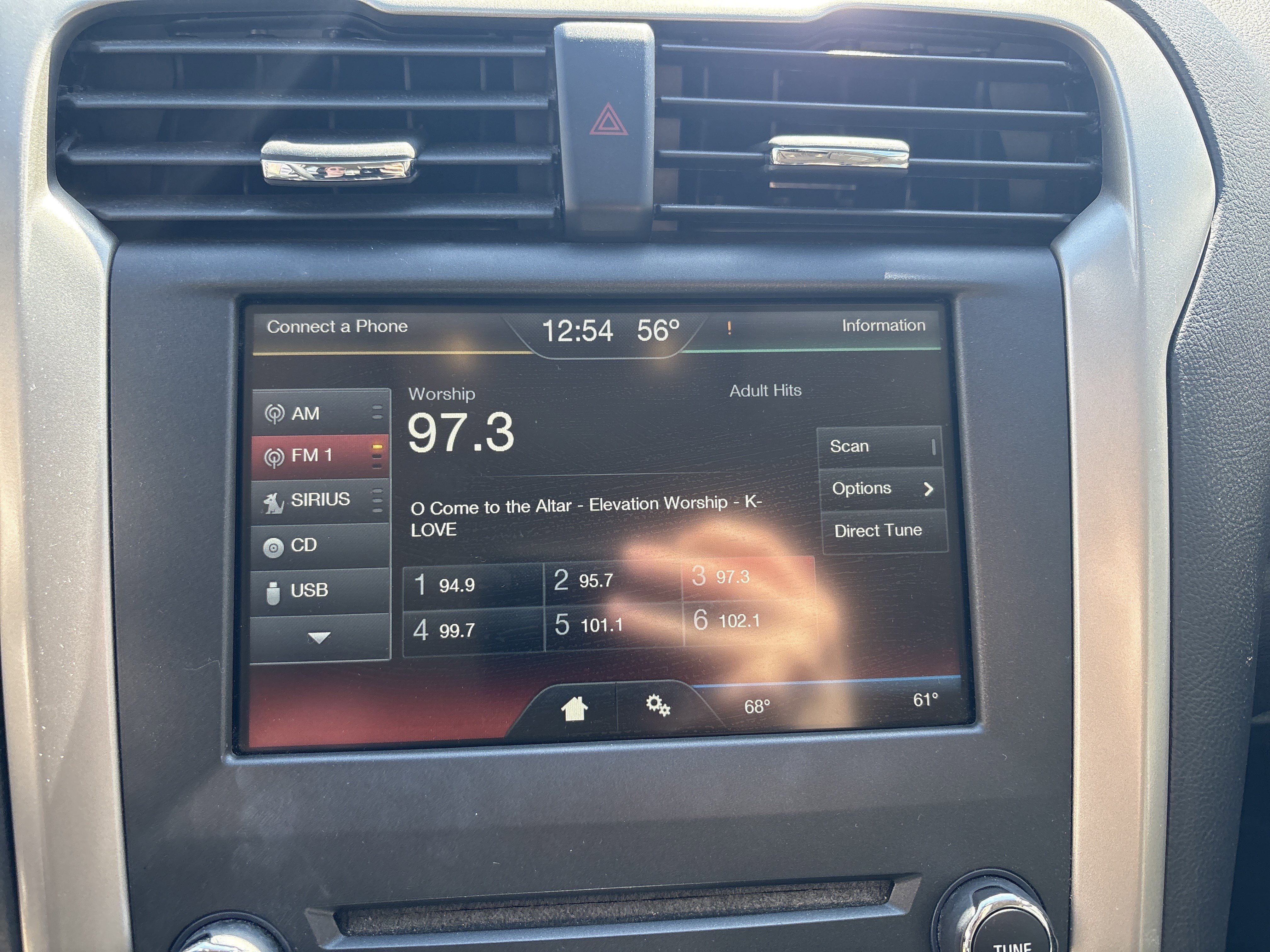 Used 2016 Ford Fusion SE w/ Equipment Group 202A image 23