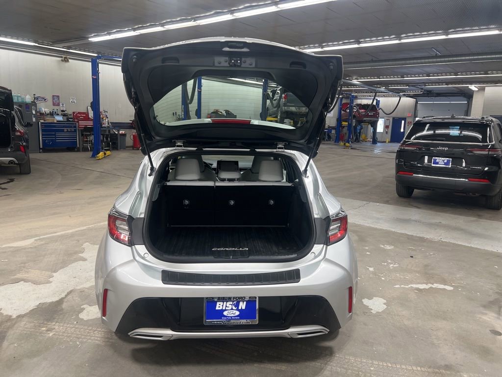 Used 2020 Toyota Corolla XSE image 12