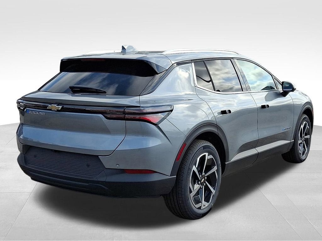 New 2026 Chevrolet Equinox EV LT AWD/4WD image 4