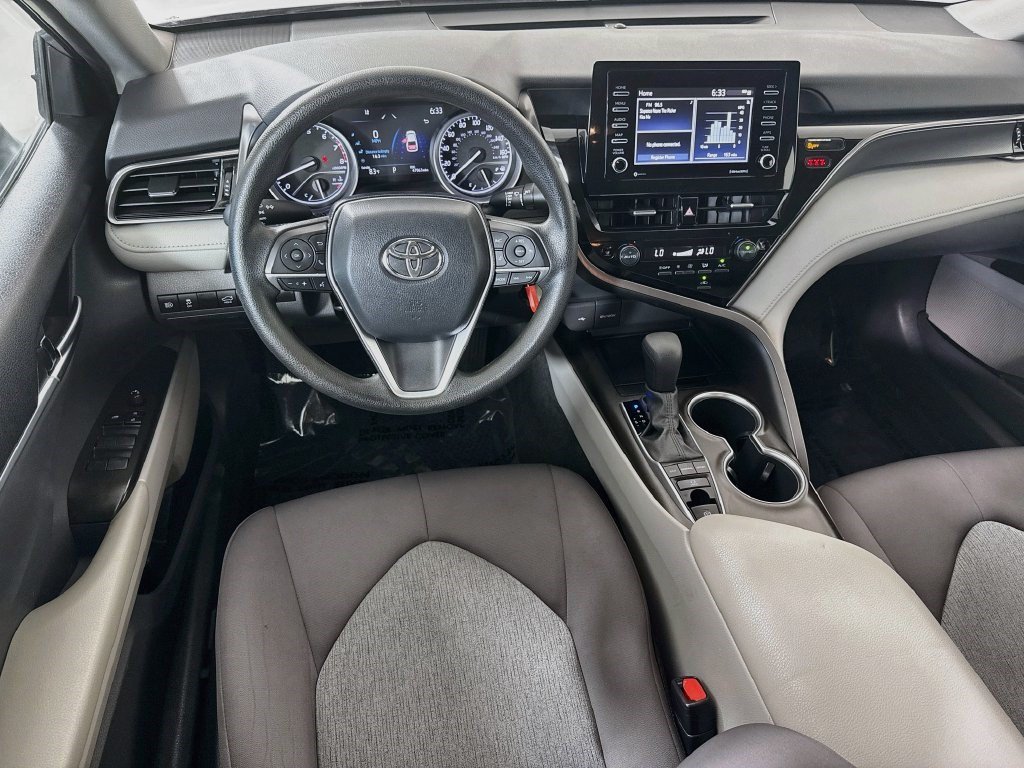 Used 2022 Toyota Camry LE AWD/4WD image 16
