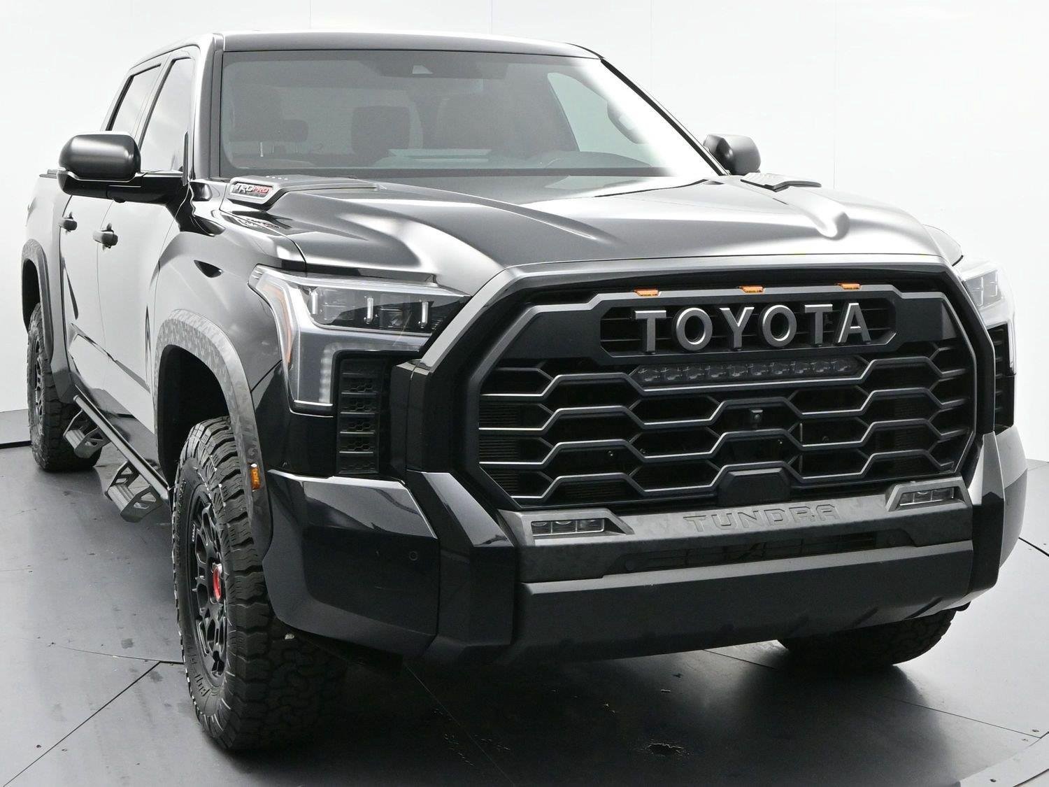 Used 2025 Toyota Tundra TRD Pro AWD/4WD image 2