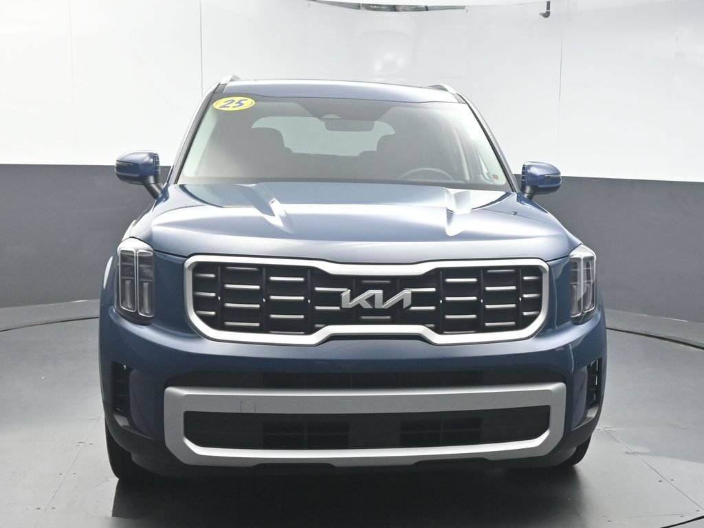 Used 2025 Kia Telluride S AWD/4WD image 3