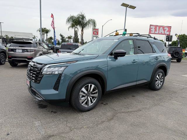 New 2026 Nissan Pathfinder SL AWD/4WD image 3