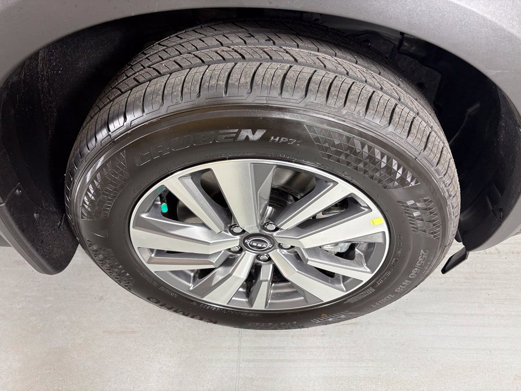 New 2026 Nissan Pathfinder SL FWD image 11