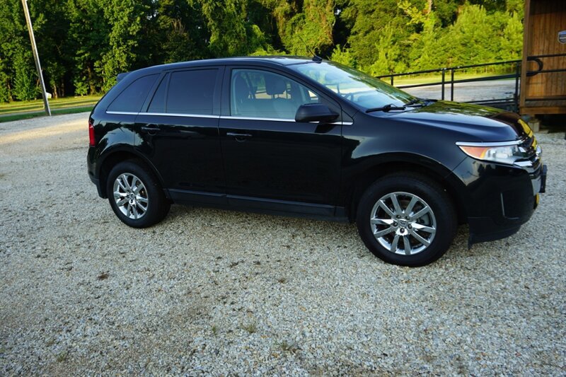 Used 2012 Ford Edge Limited w/ Driver Entry Pkg FWD image 22