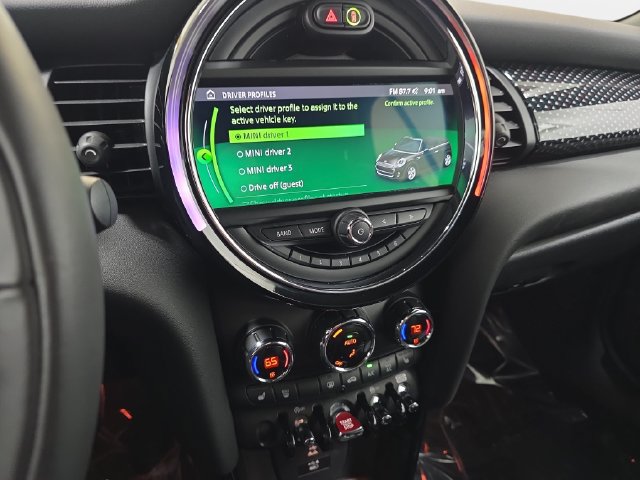 Used 2021 MINI Cooper S w/ Sidewalk Package FWD image 17