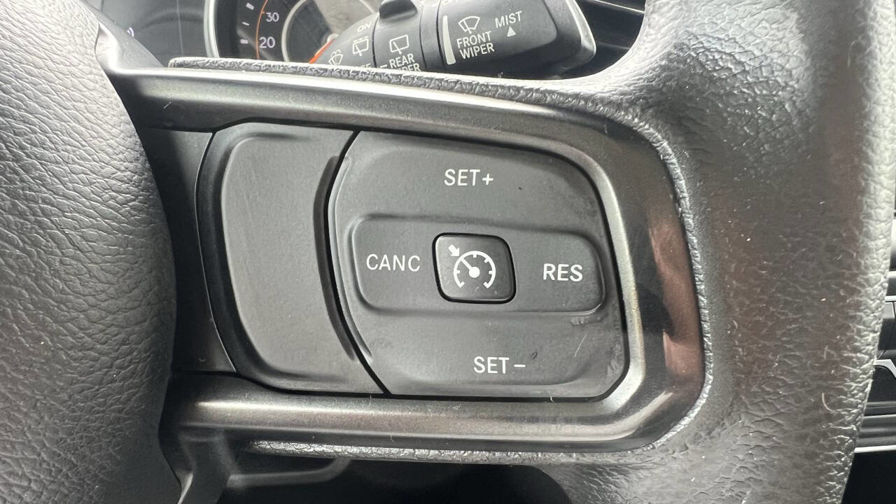 Used 2018 Jeep Wrangler Unlimited Sport image 19