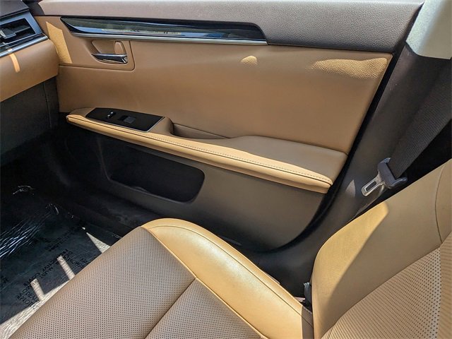 Used 2017 Lexus ES 350 image 16
