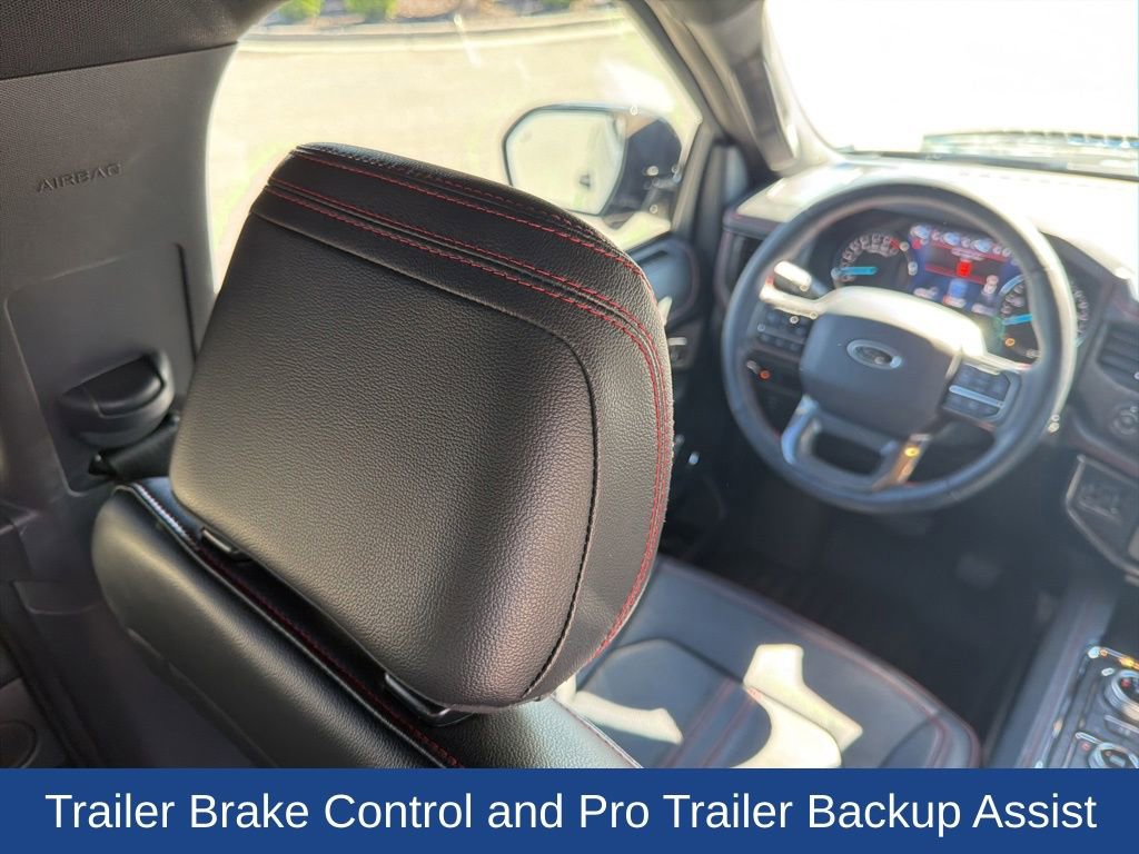 Used 2023 Ford Expedition Limited AWD/4WD image 16