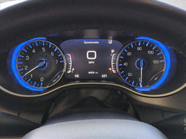 Used 2020 Chrysler Pacifica Touring-L w/ Advanced Safetytec Group image 11