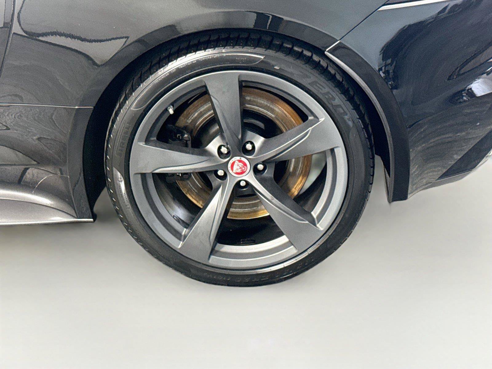 Used 2018 Jaguar F-TYPE 400 Sport RWD image 35