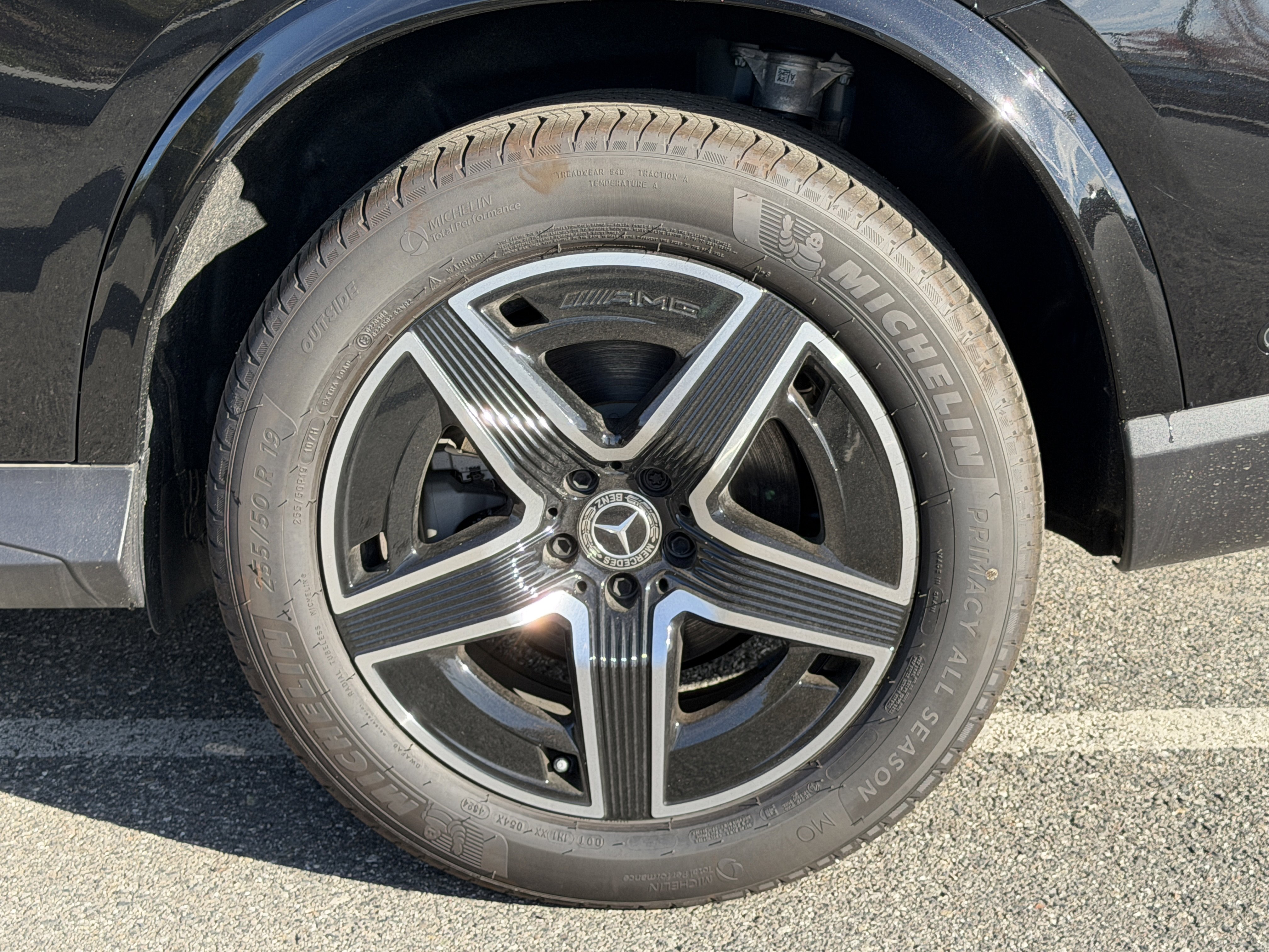 New 2025 Mercedes-Benz GLC 300 4MATIC image 15