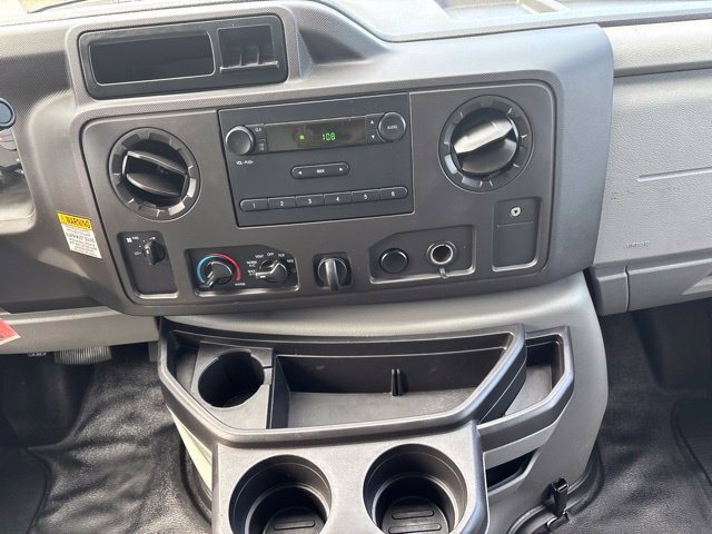 Used 2016 Ford E-350 and Econoline 350 Super Duty RWD image 19