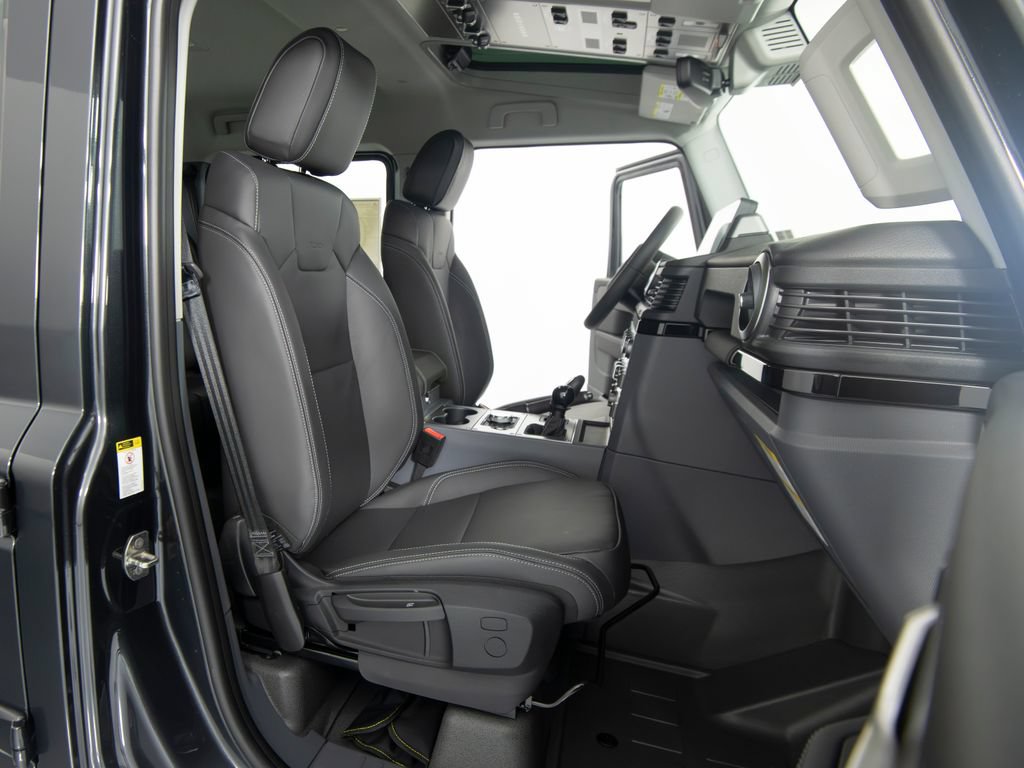 New 2026 INEOS Grenadier Fieldmaster Edition AWD/4WD image 32