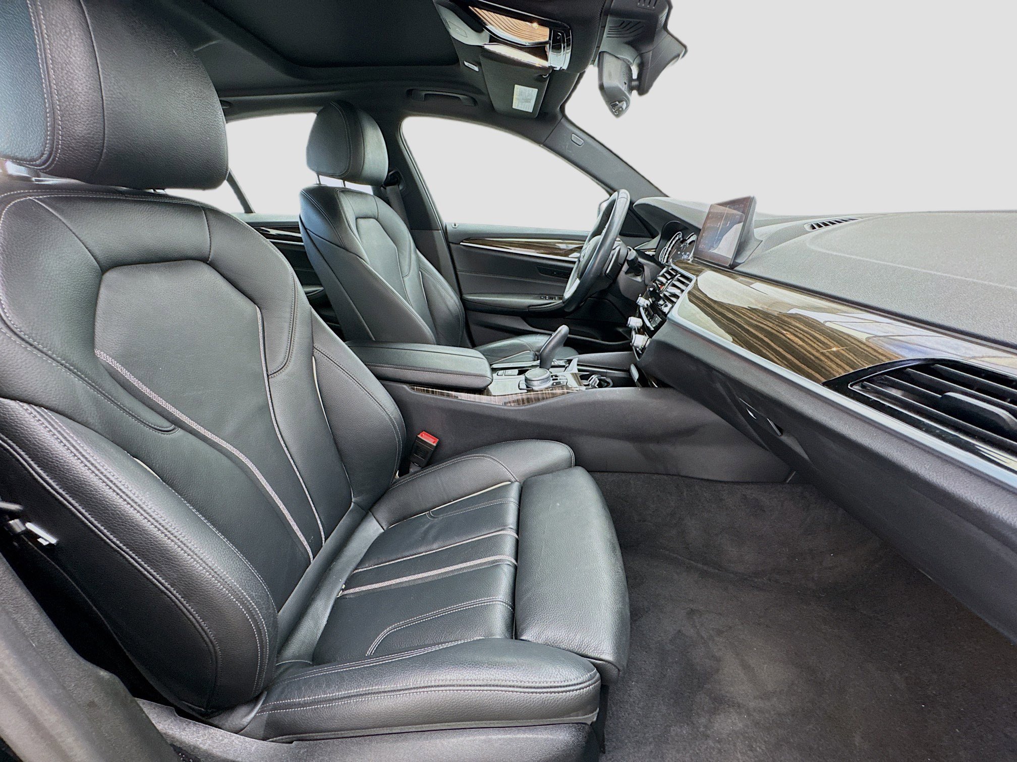 Used 2019 BMW 530i w/ Convenience Package RWD image 20