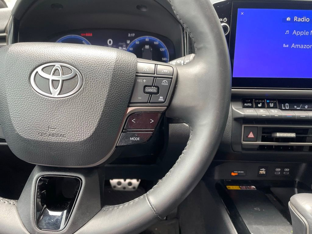 Used 2025 Toyota Camry XSE w/ Premium Package FWD image 17
