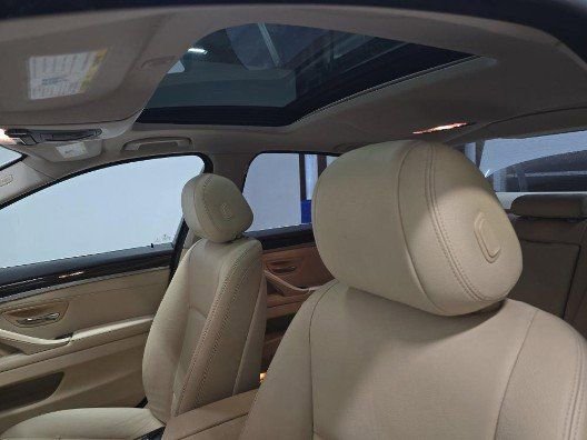 Used 2015 BMW 528i Sedan image 6